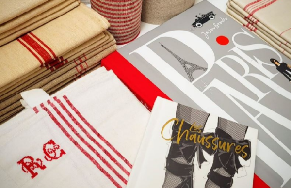 REJSEKURSUS PARIS - BRODERI MED REJSEFEBER